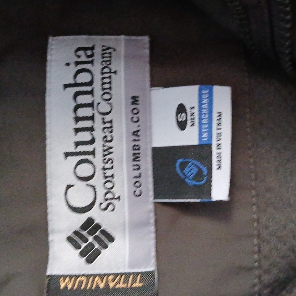 Columbia Titanium Omni Tech Winter Ski Snow Jacket Beige Green Size Small - Picture 4 of 6